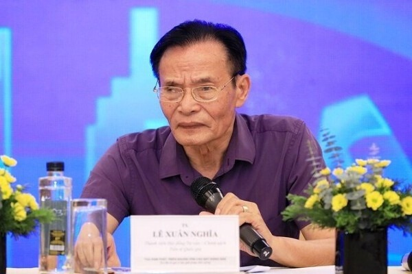 TS. Lê Xuân Nghĩa: Nhà đầu tư bất động sản đừng sợ bị đánh thuế, cứ yên tâm mua vào- Ảnh 1.