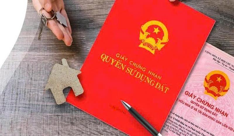 Làm sổ đỏ ngay trong năm 2025 sẽ được hưởng lợi lớn, người dân nên khẩn trương hoàn thiện, có thể tiết kiệm hàng trăm triệu đồng